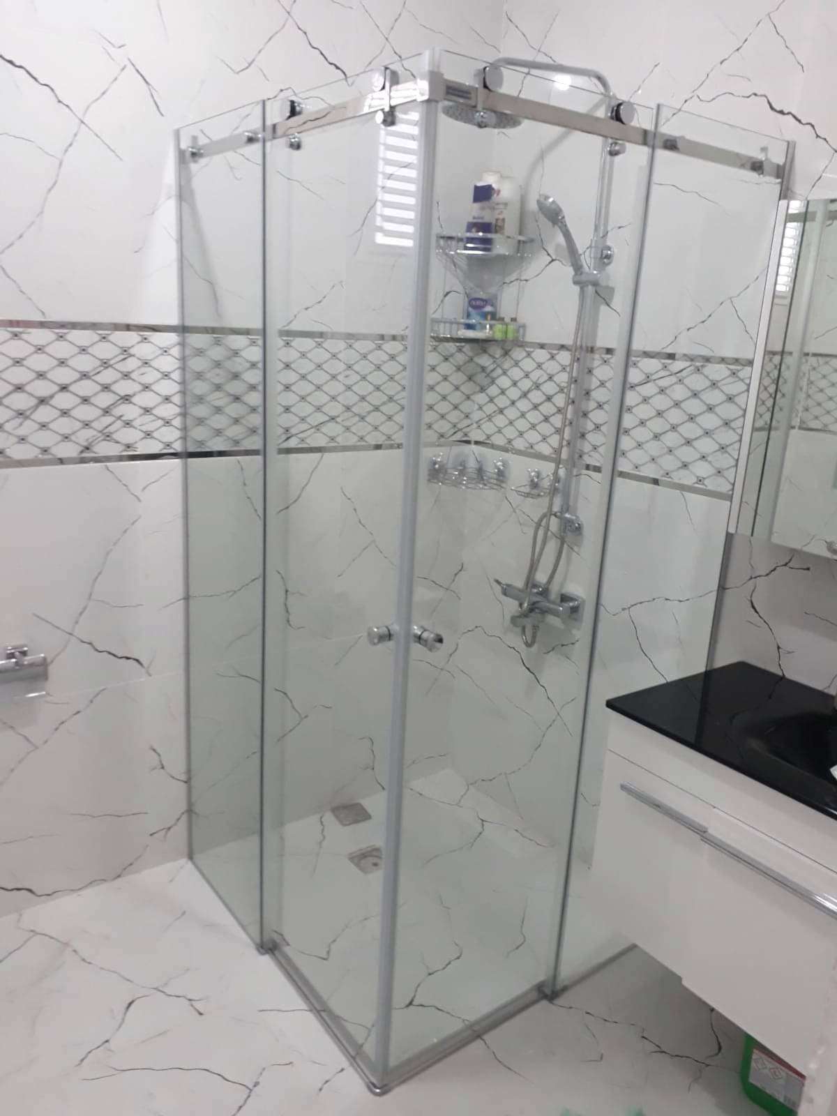 Profilsiz Duşakabin Modelleri
